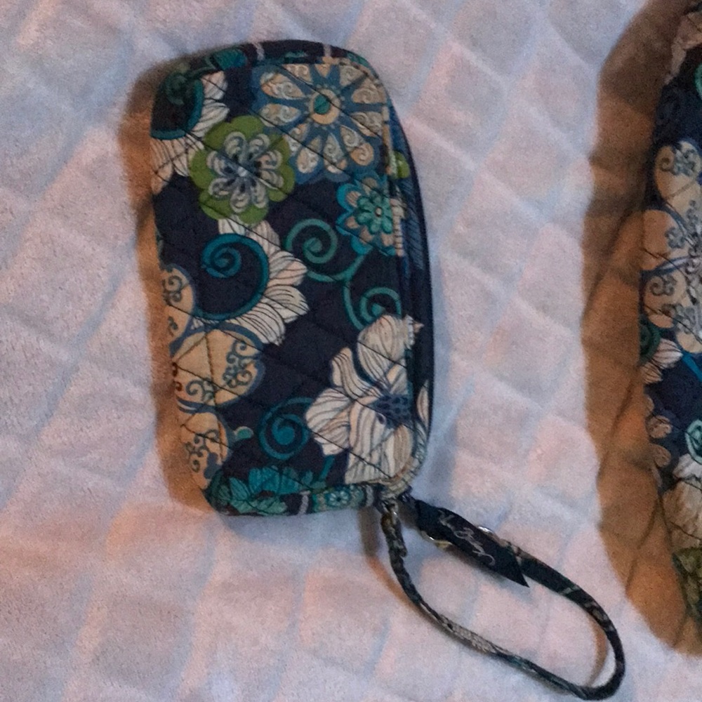 Purse - Picture 4 of 4